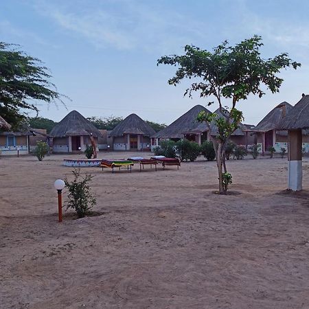 Kutir Craft Village Resort Bherandiāla Exterior foto