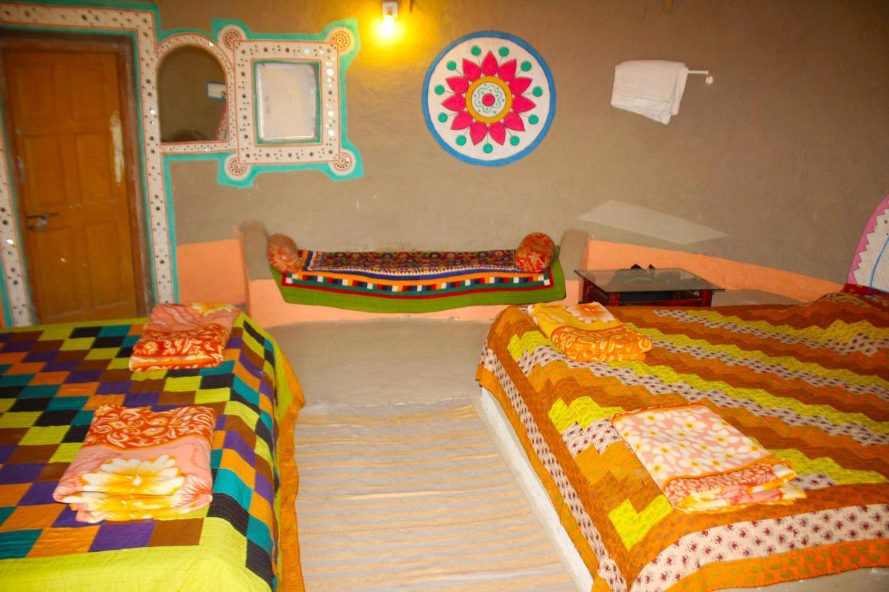 Kutir Craft Village Resort Bherandiāla Exterior foto